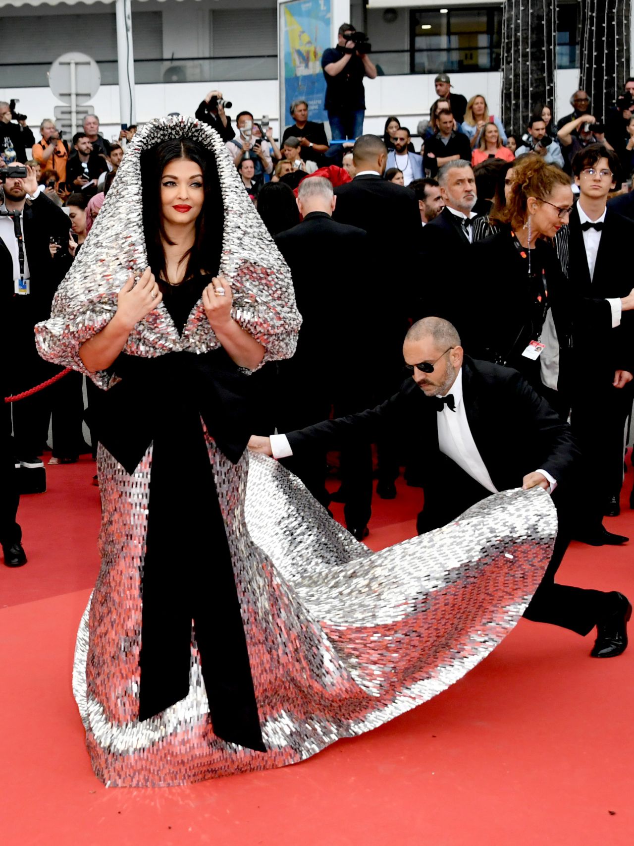 AISHWARYA RAI AT INDIANA JONES AND THE DIAL OF DESTINY CANNES FILM FESTIVAL04